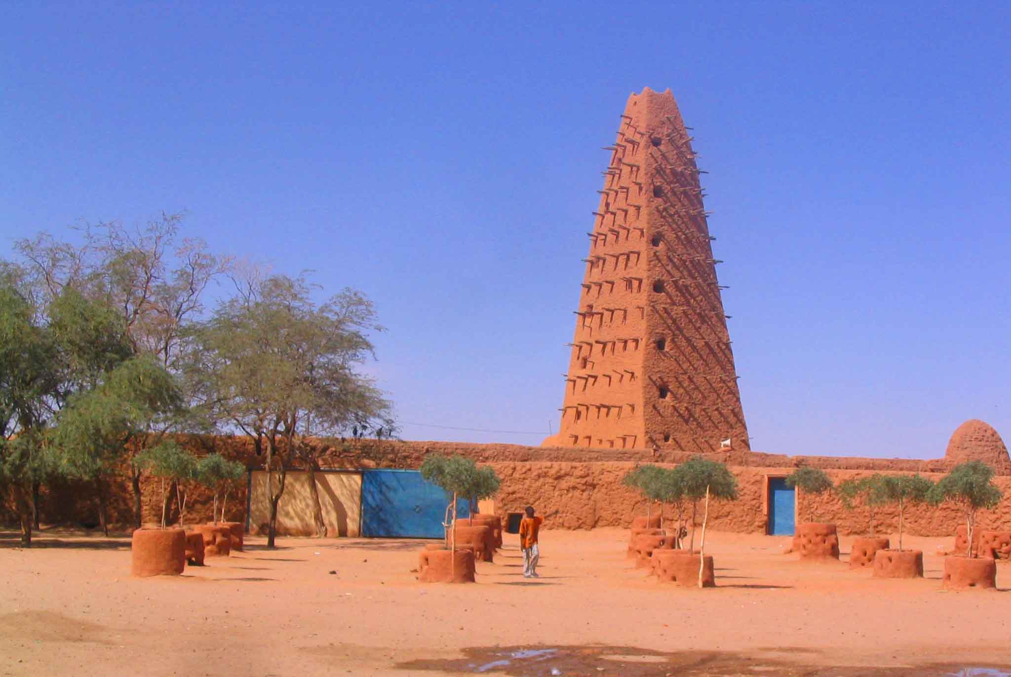 Grande Mosquée d’Agadez (Photo: worldjourneysdiscover.com)